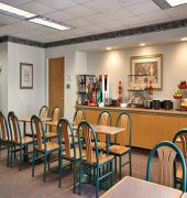 Days & By Wyndham Motel Laredo